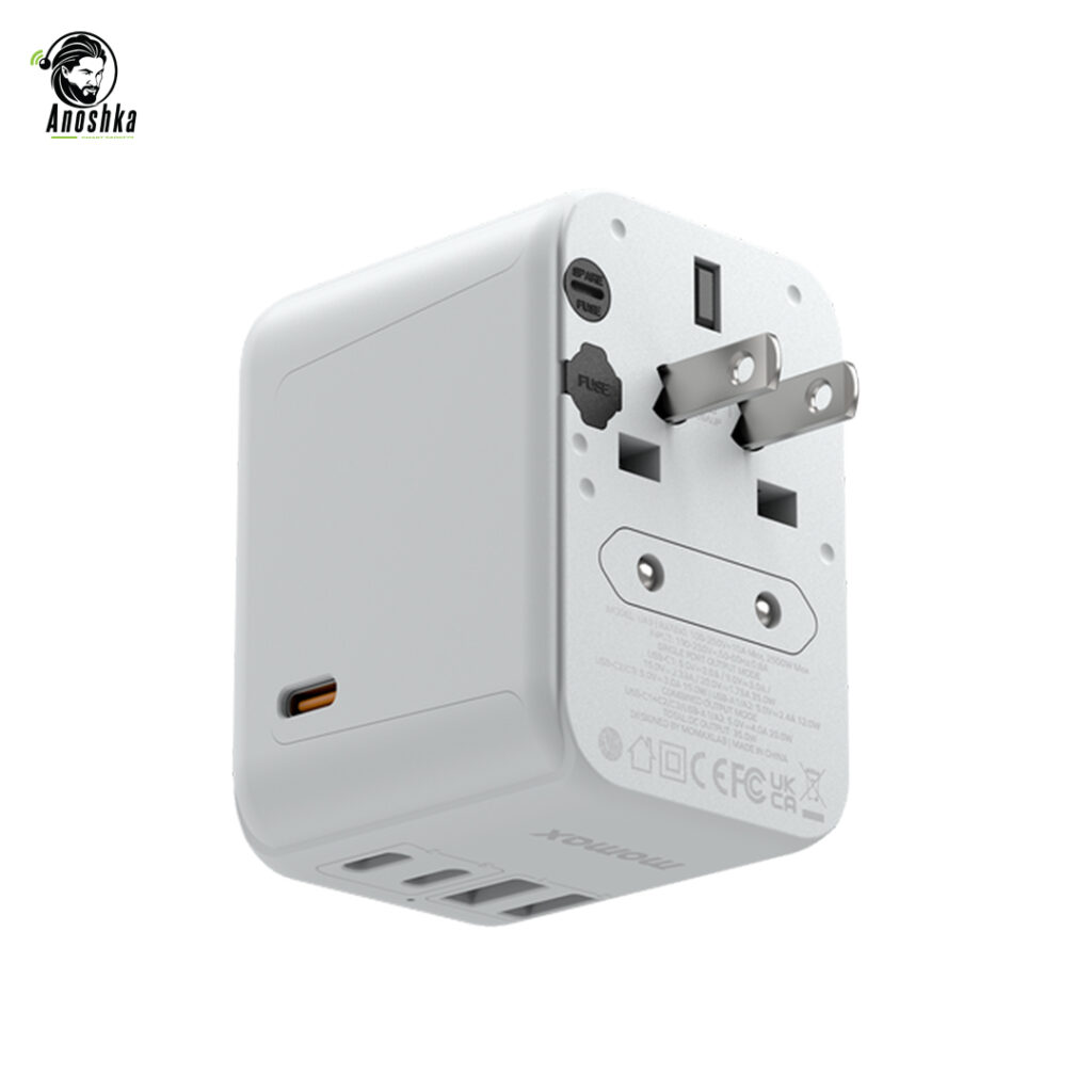 MOMAX 1-World 35W UA9 Universal Travel Adapter with USB-C and USB-A Ports