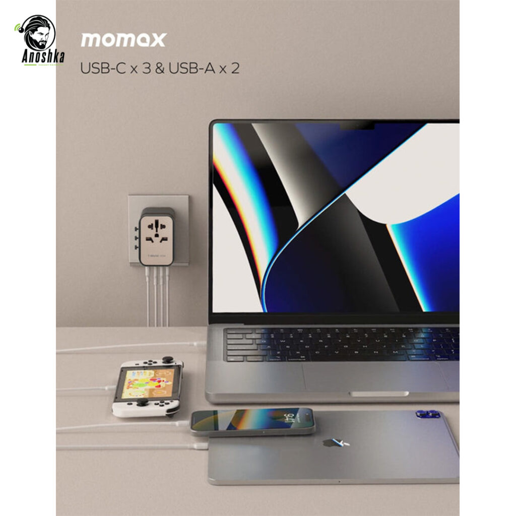 MOMAX 1-World 35W UA9 Universal Travel Adapter with USB-C and USB-A Ports