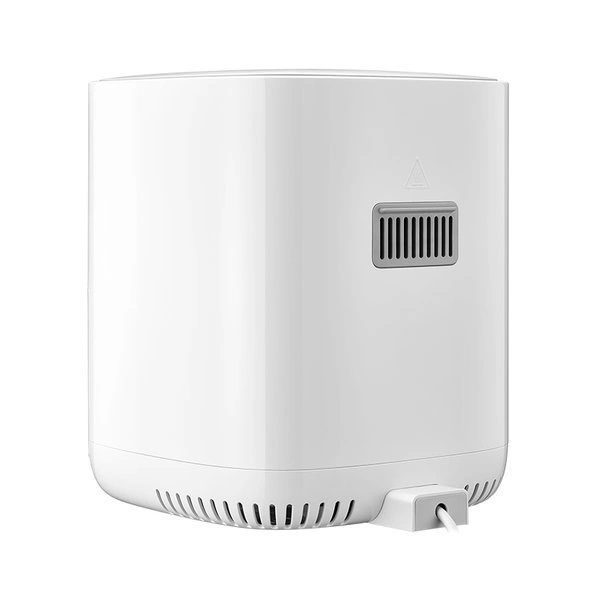 Xiaomi Smart Air Fryer 3.5L cooking fries and vegetables