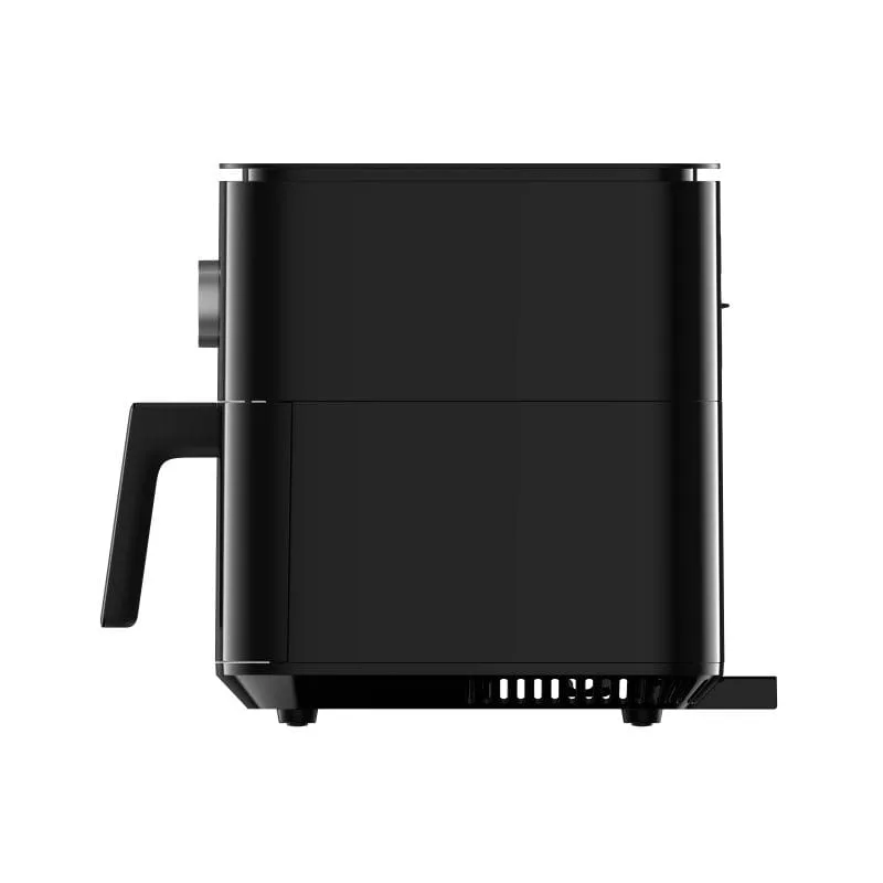 Xiaomi Smart Air Fryer 6.5L cooking large portions of fries and chicken